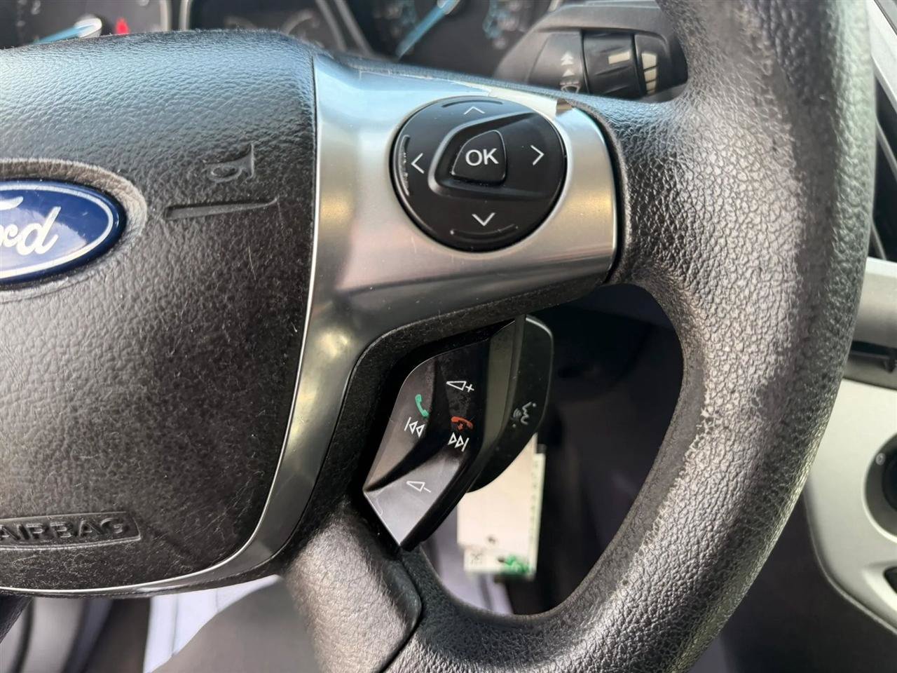 Used 2012 Ford Focus SE FWD image 32