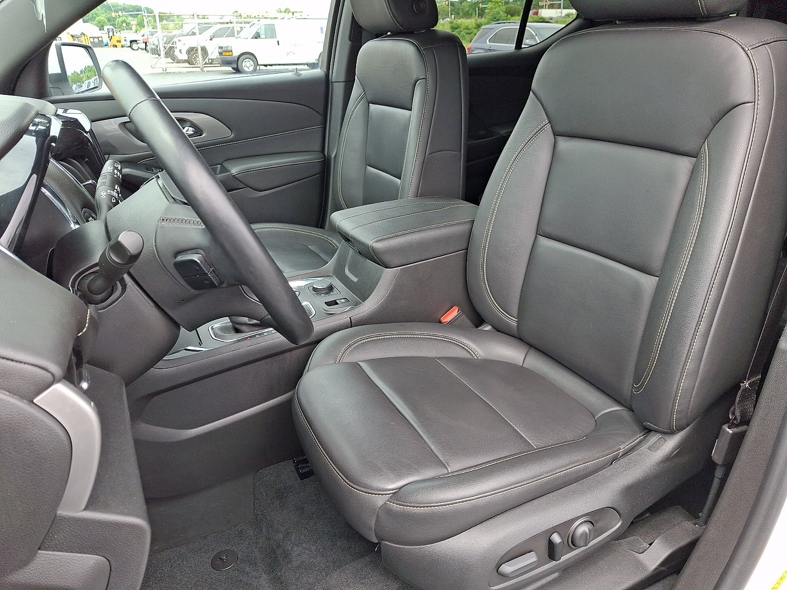 Certified 2023 Chevrolet Traverse LT AWD/4WD image 15