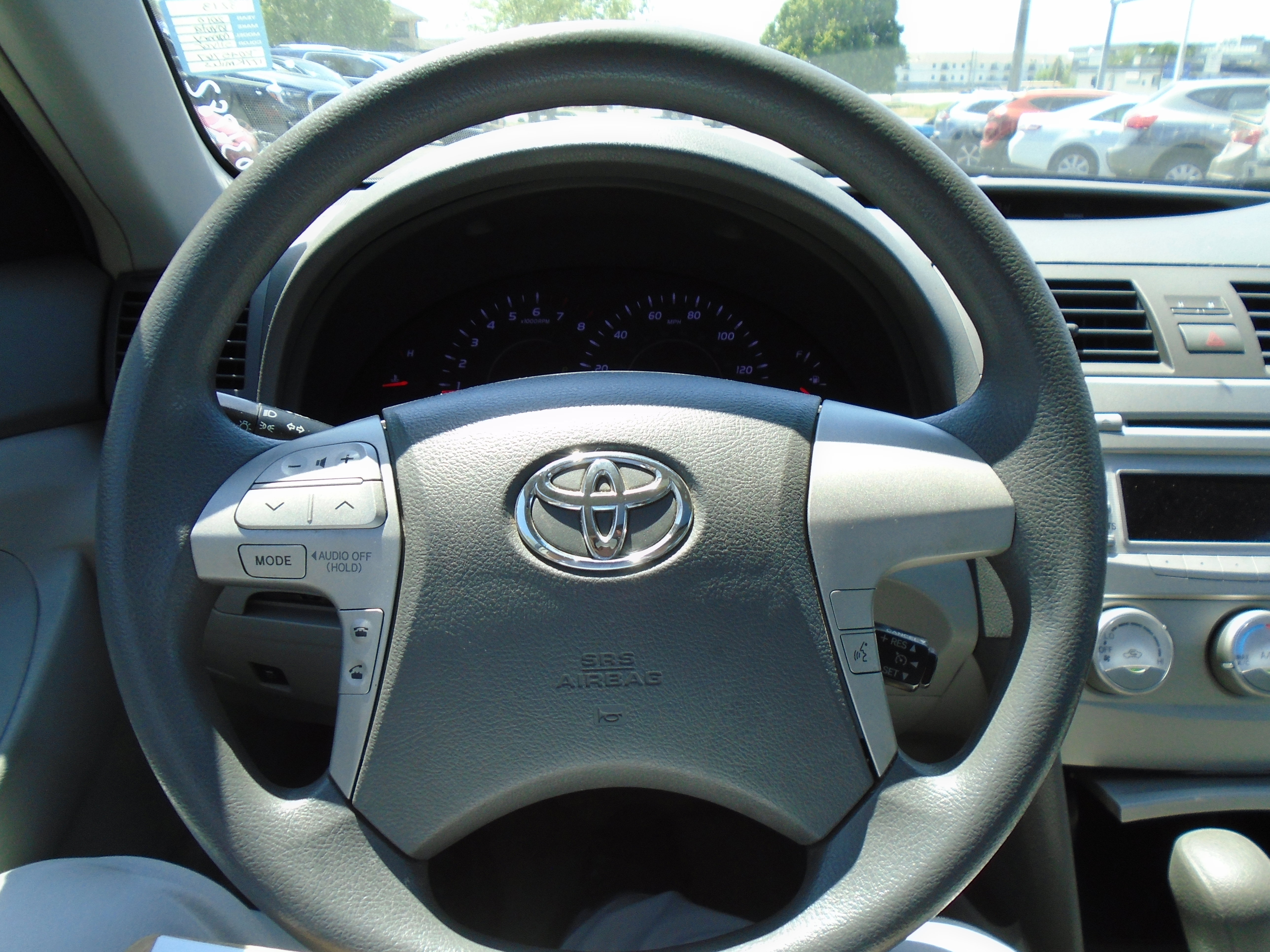 Used 2010 Toyota Camry FWD image 14