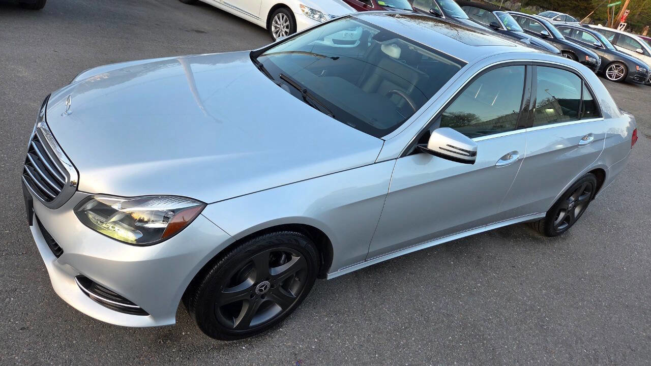 Used 2014 Mercedes-Benz E 350 4MATIC Sedan image 5
