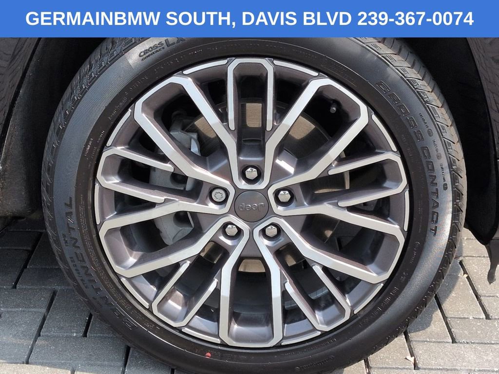 Used 2021 Jeep Grand Cherokee L Summit image 12