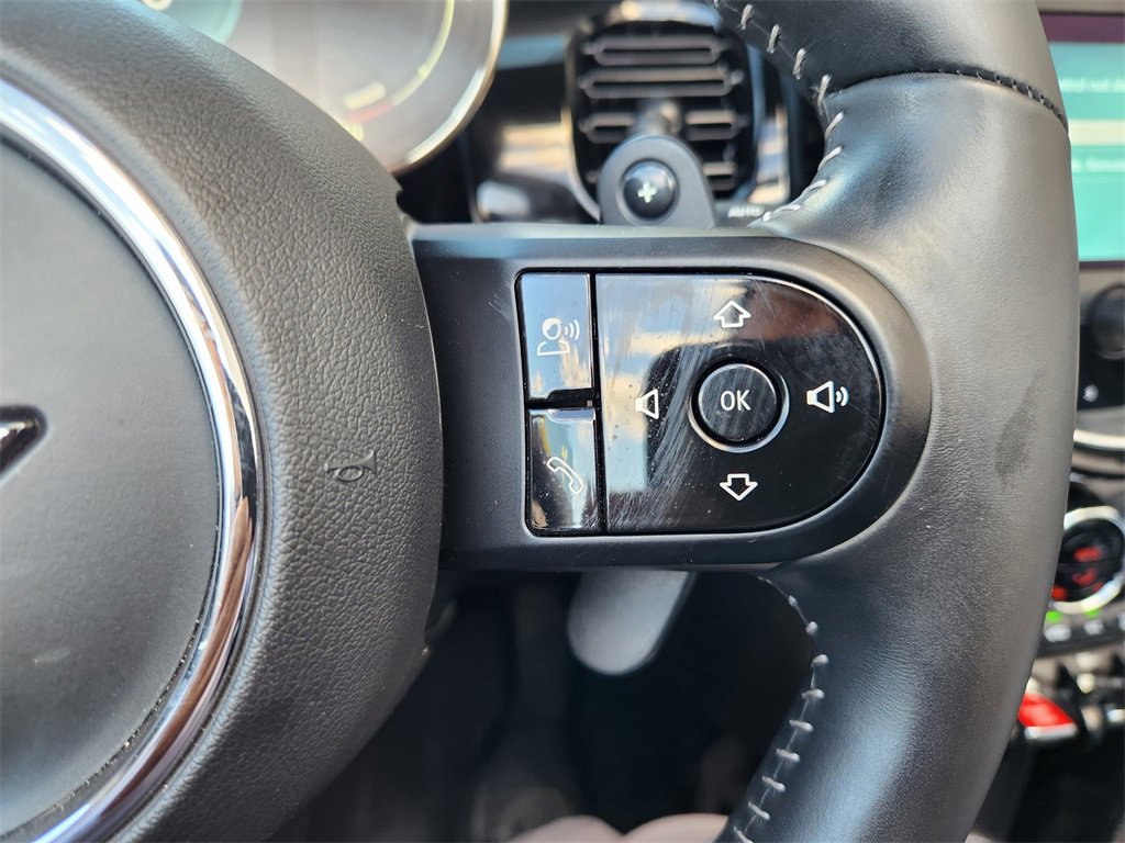 Used 2022 MINI Cooper S image 31