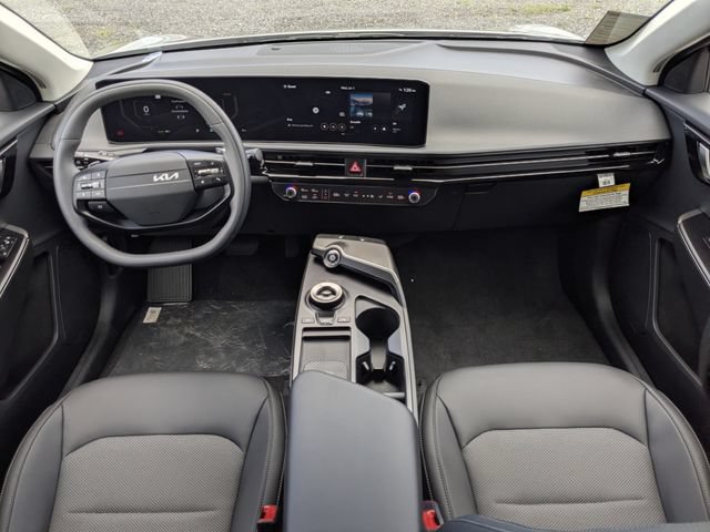 New 2026 Kia EV6 Light RWD image 17