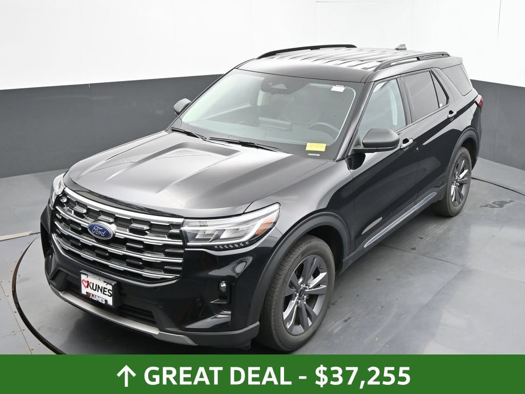 Used 2025 Ford Explorer Active w/ Active Comfort Package AWD/4WD image 38
