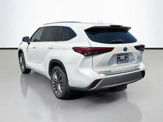 Used 2021 Toyota Highlander Platinum AWD/4WD image 5
