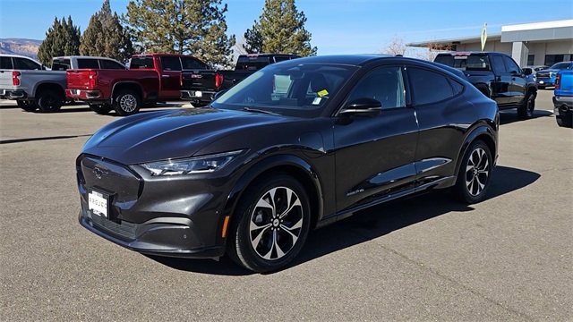 Used 2021 Ford Mustang Mach-E Premium image 4