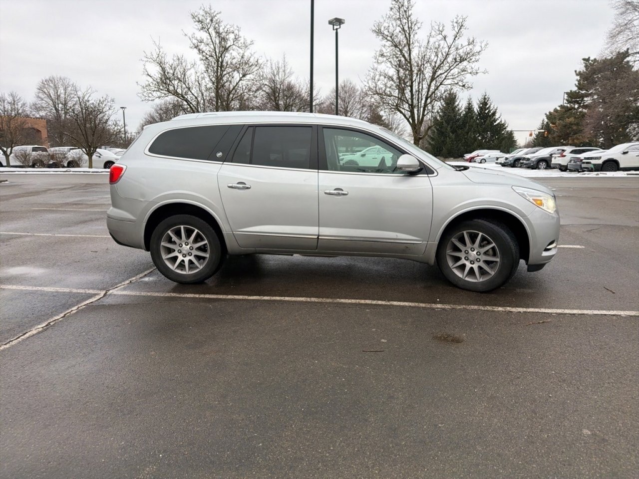 Used 2016 Buick Enclave Convenience image 5