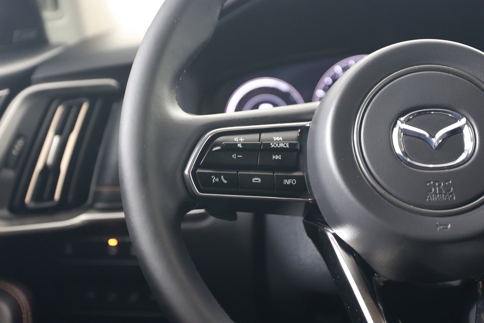 Certified 2024 MAZDA CX-90 Plug-In Hybrid w/ Premium Pkg image 17