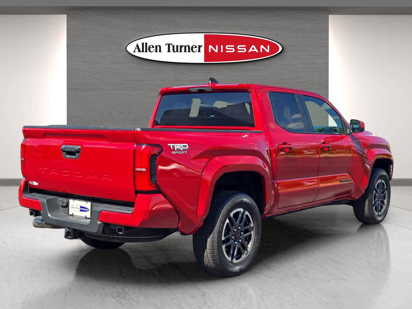 Used 2024 Toyota Tacoma TRD Sport RWD image 5