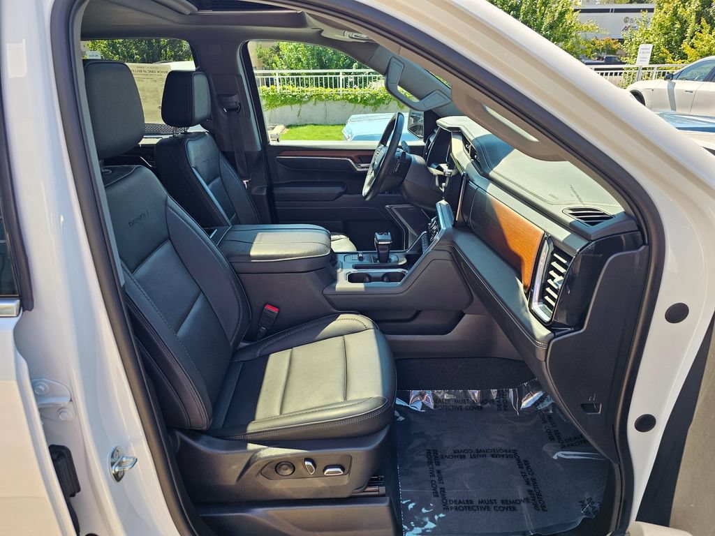 Used 2023 GMC Sierra 1500 Denali AWD/4WD image 11