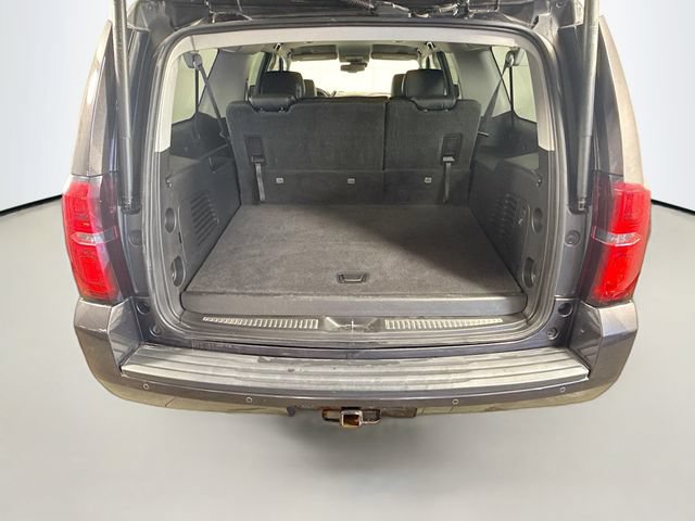 Used 2017 Chevrolet Suburban LT AWD/4WD image 30