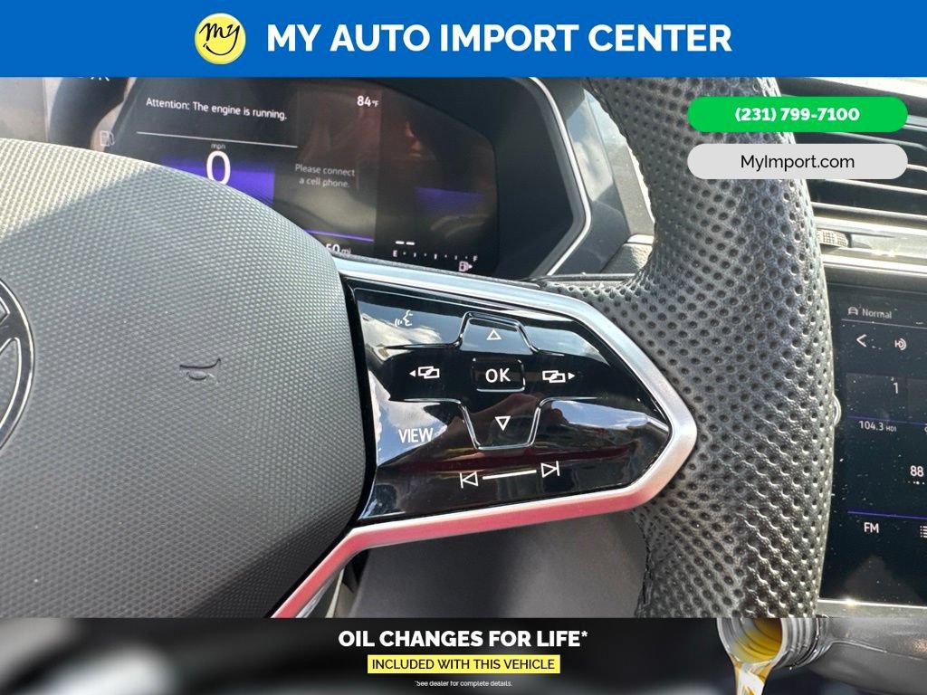 Used 2024 Volkswagen Tiguan SE R-Line AWD/4WD image 18