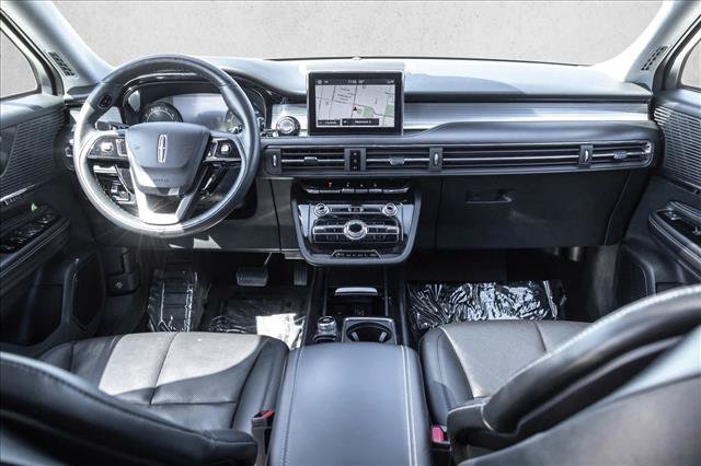 Used 2022 Lincoln Corsair AWD w/ Premium Package image 21