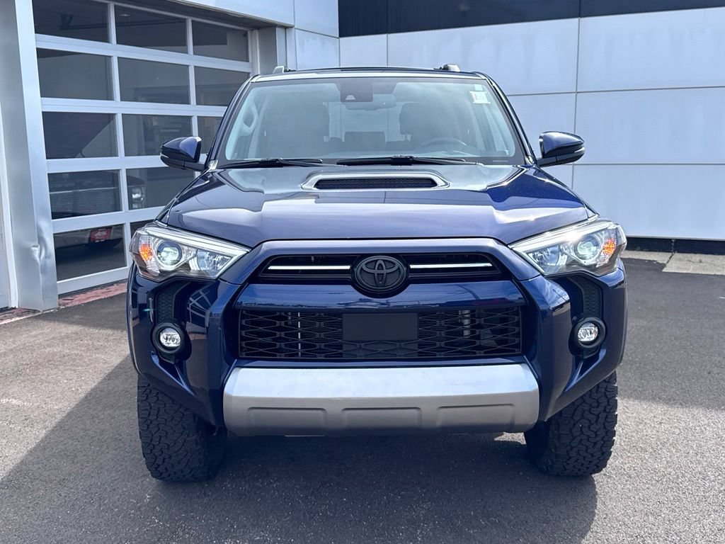 Used 2022 Toyota 4Runner TRD Off-Road Premium w/ TRD Black Wheel Package (TMS) AWD/4WD image 8