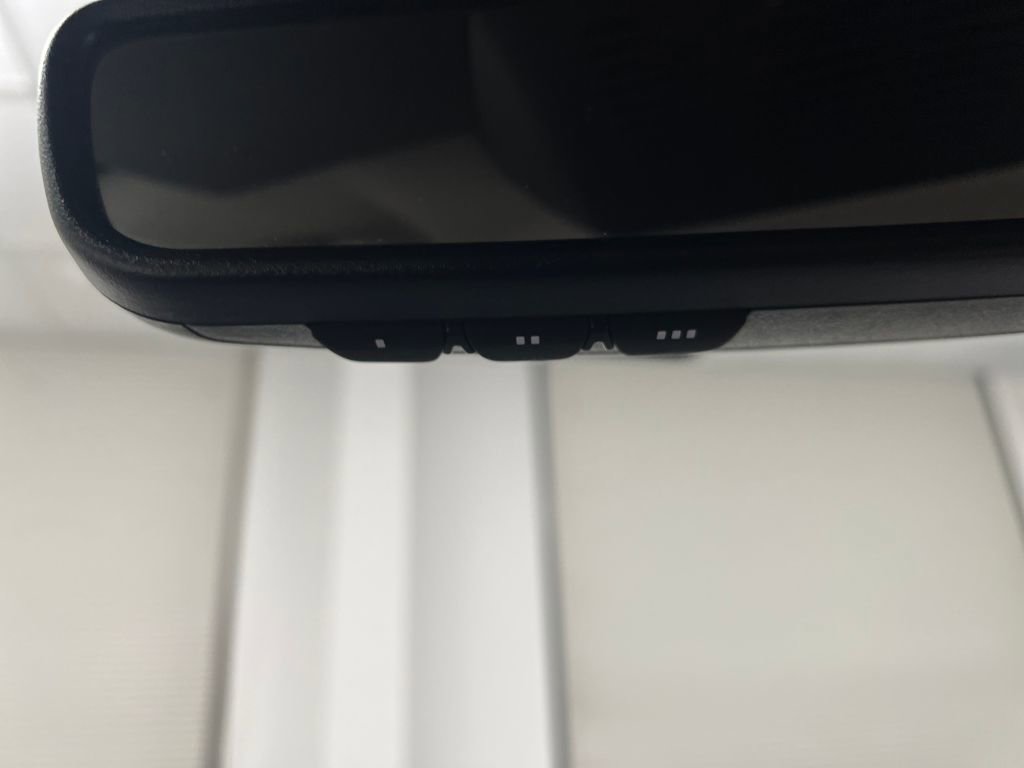 Used 2025 Nissan Pathfinder SL image 68