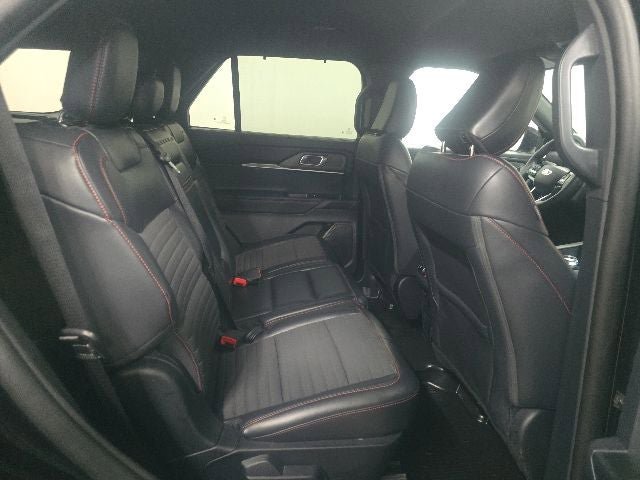 Used 2025 Ford Explorer ST-Line w/ Premium Package AWD/4WD image 6