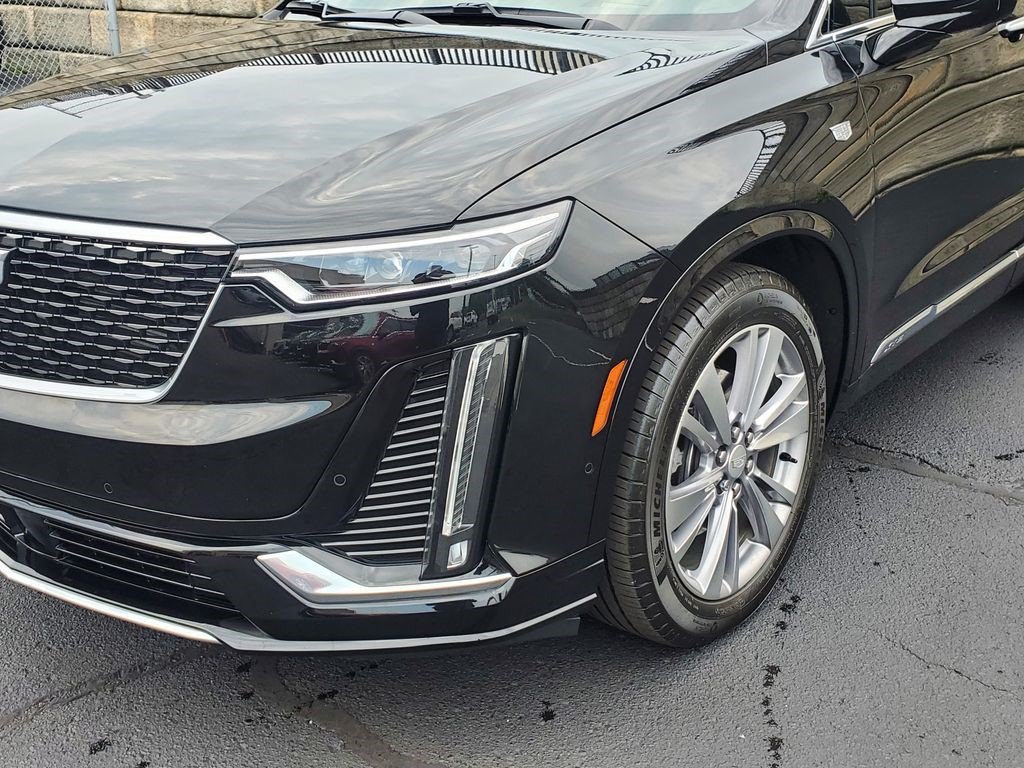 Certified 2023 Cadillac XT6 Premium Luxury w/ Technology Package AWD/4WD image 12