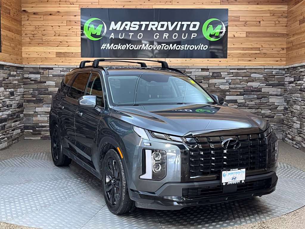 Used 2024 Hyundai Palisade XRT AWD/4WD image 2