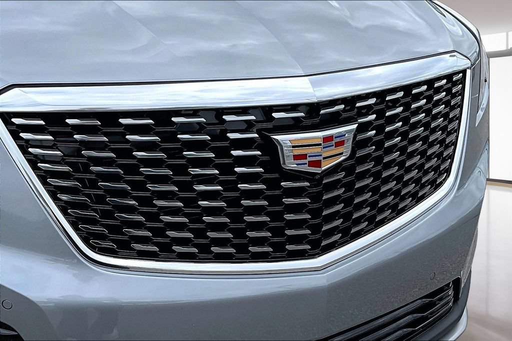 Used 2025 Cadillac XT5 Premium Luxury w/ Technology Package AWD/4WD image 30