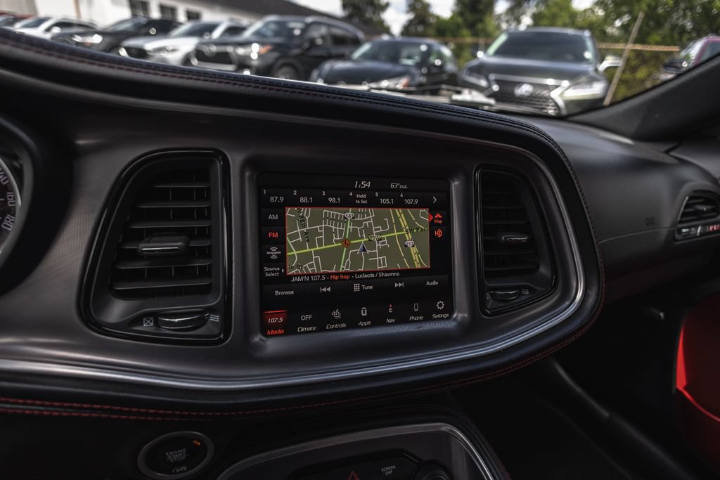 Used 2022 Dodge Challenger R/T Scat Pack RWD image 16