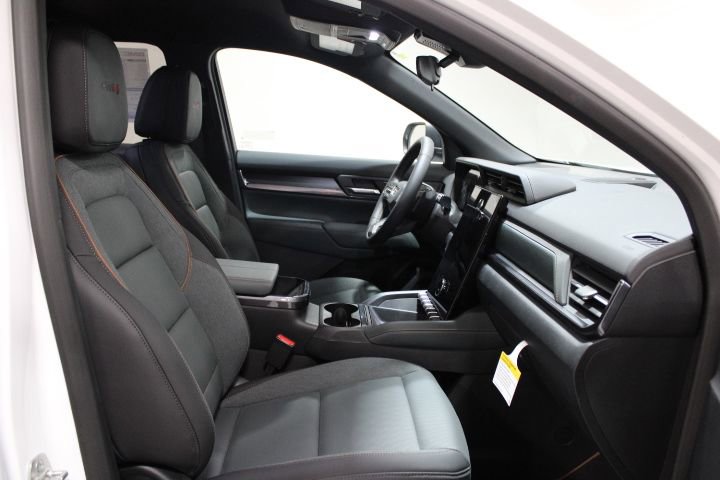 New 2026 GMC Terrain AT4 image 24