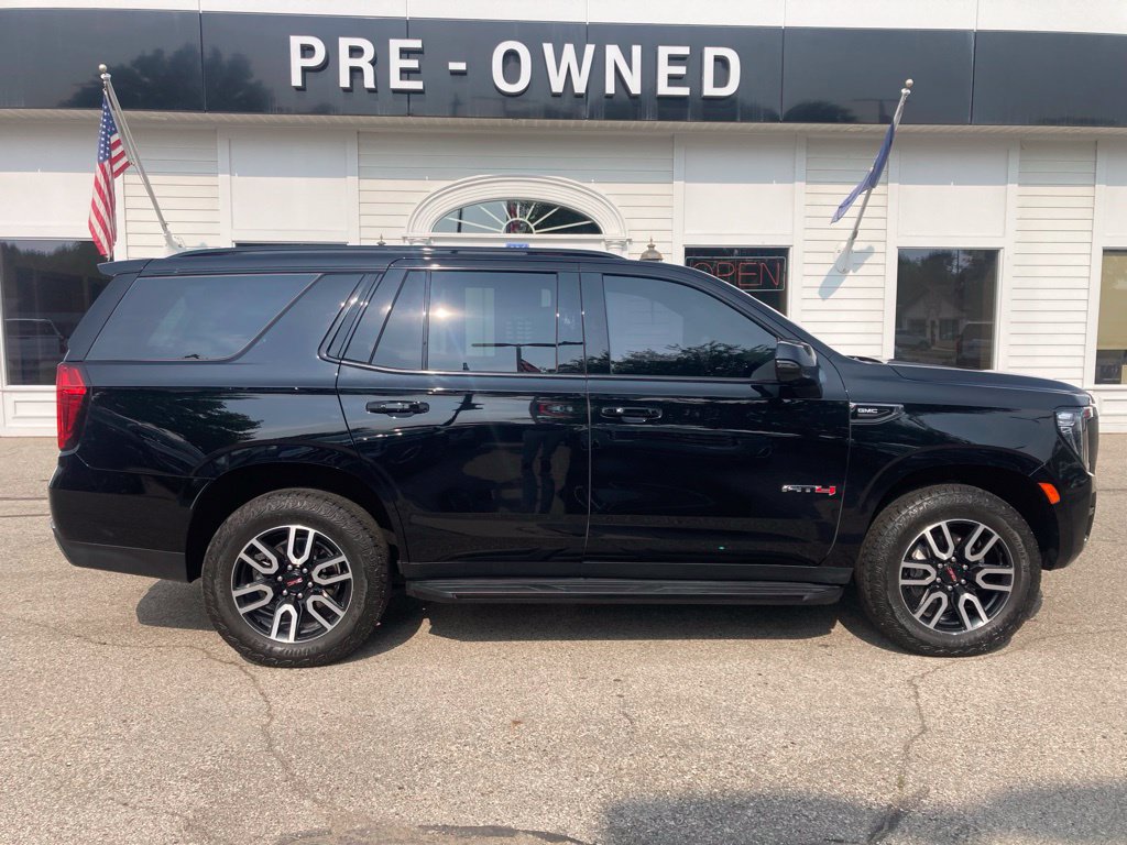 Certified 2023 GMC Yukon AT4 w/ LPO, Floor Liner Package AWD/4WD image 4