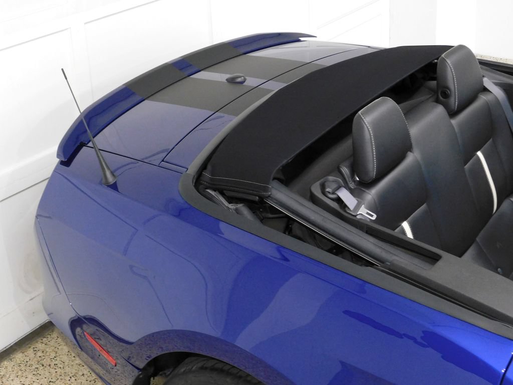 Used 2013 Ford Mustang GT Premium w/ Electronics Pkg RWD image 18