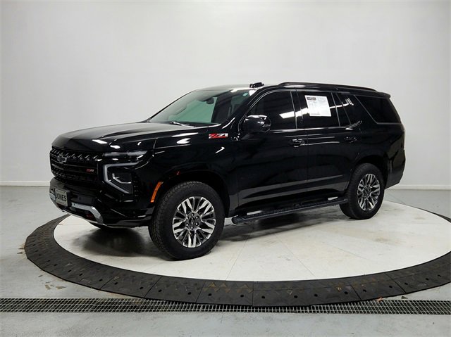 Used 2025 Chevrolet Tahoe Z71 w/ Comfort Package image 3