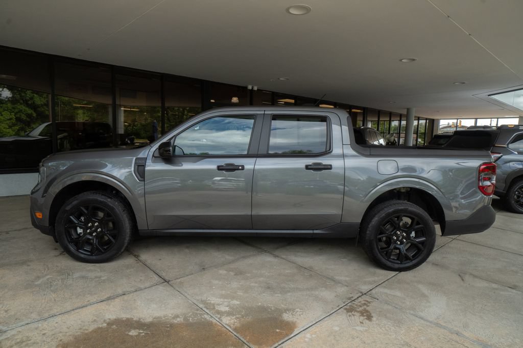 Used 2025 Ford Maverick XLT w/ Black Appearance Package AWD/4WD image 4