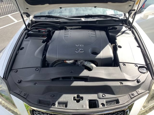 Used 2012 Lexus IS 250 w/ F-Sport Pkg w/Summer Tires RWD image 16