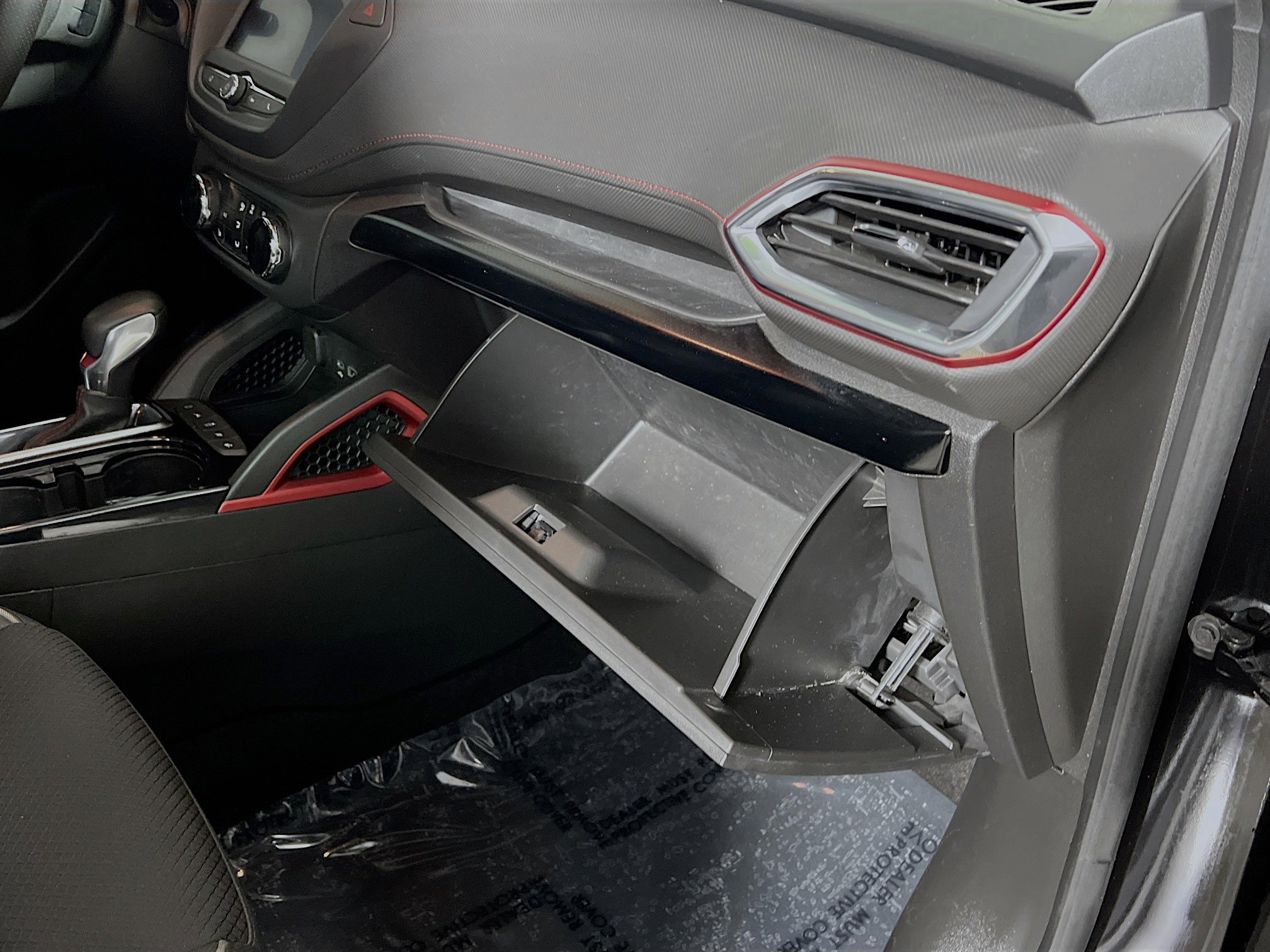 Used 2021 Chevrolet TrailBlazer RS image 35