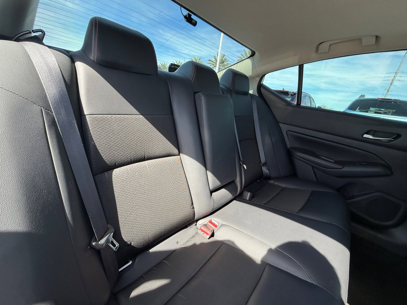 Used 2019 Nissan Altima 2.5 SR w/ SR Premium Package image 18