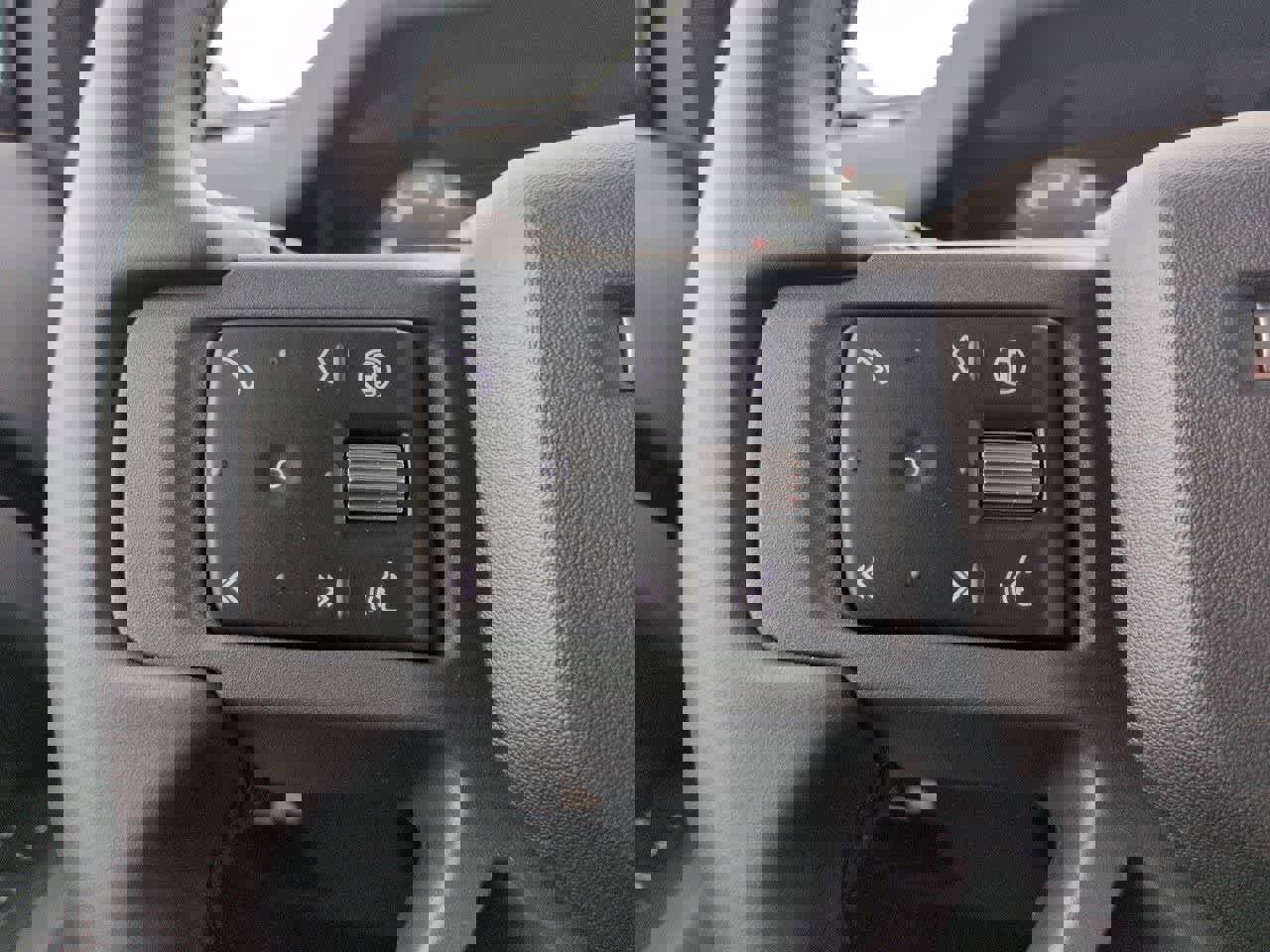 New 2026 Land Rover Defender 130 S image 26