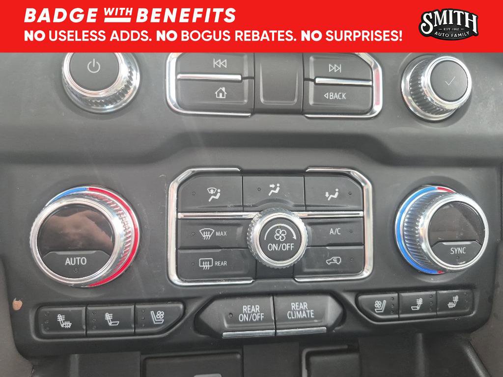 Used 2023 GMC Yukon XL SLT w/ SLT Premium Package image 24