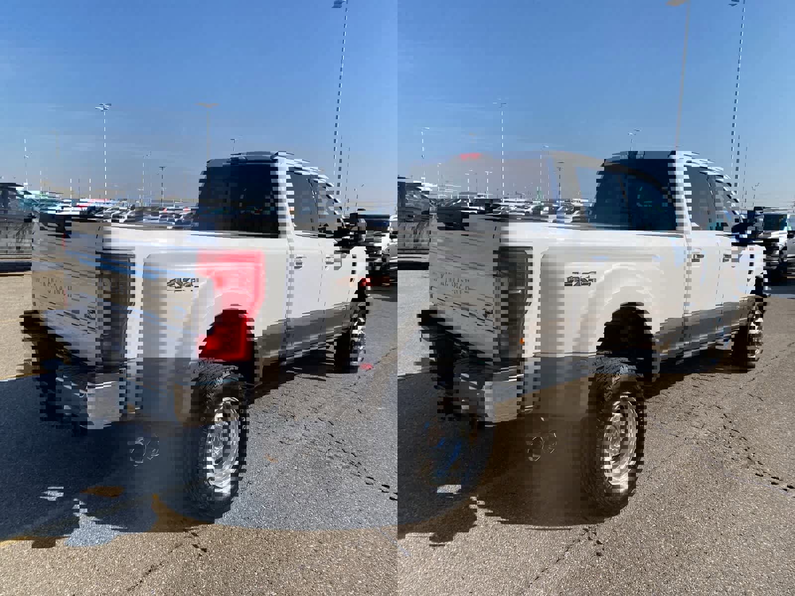 Used 2018 Ford F350 King Ranch w/ King Ranch Ultimate Package image 5