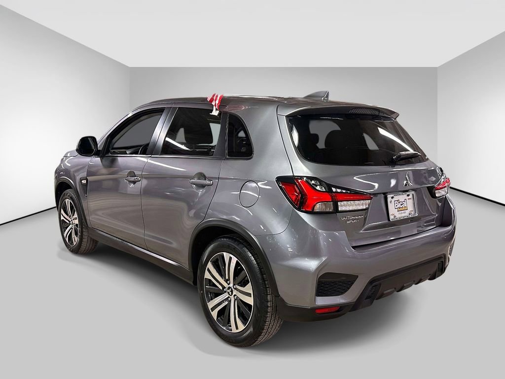Used 2023 Mitsubishi Outlander Sport ES AWD/4WD image 3