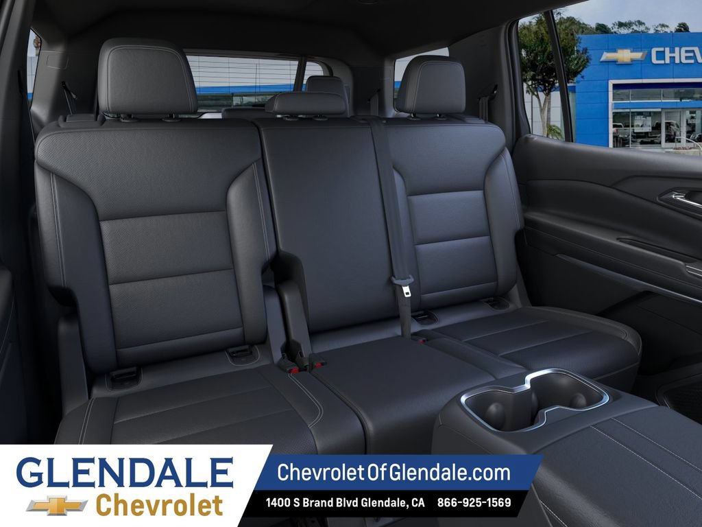 New 2026 Chevrolet Traverse LT w/ LPO, Floor Liner Package FWD image 17