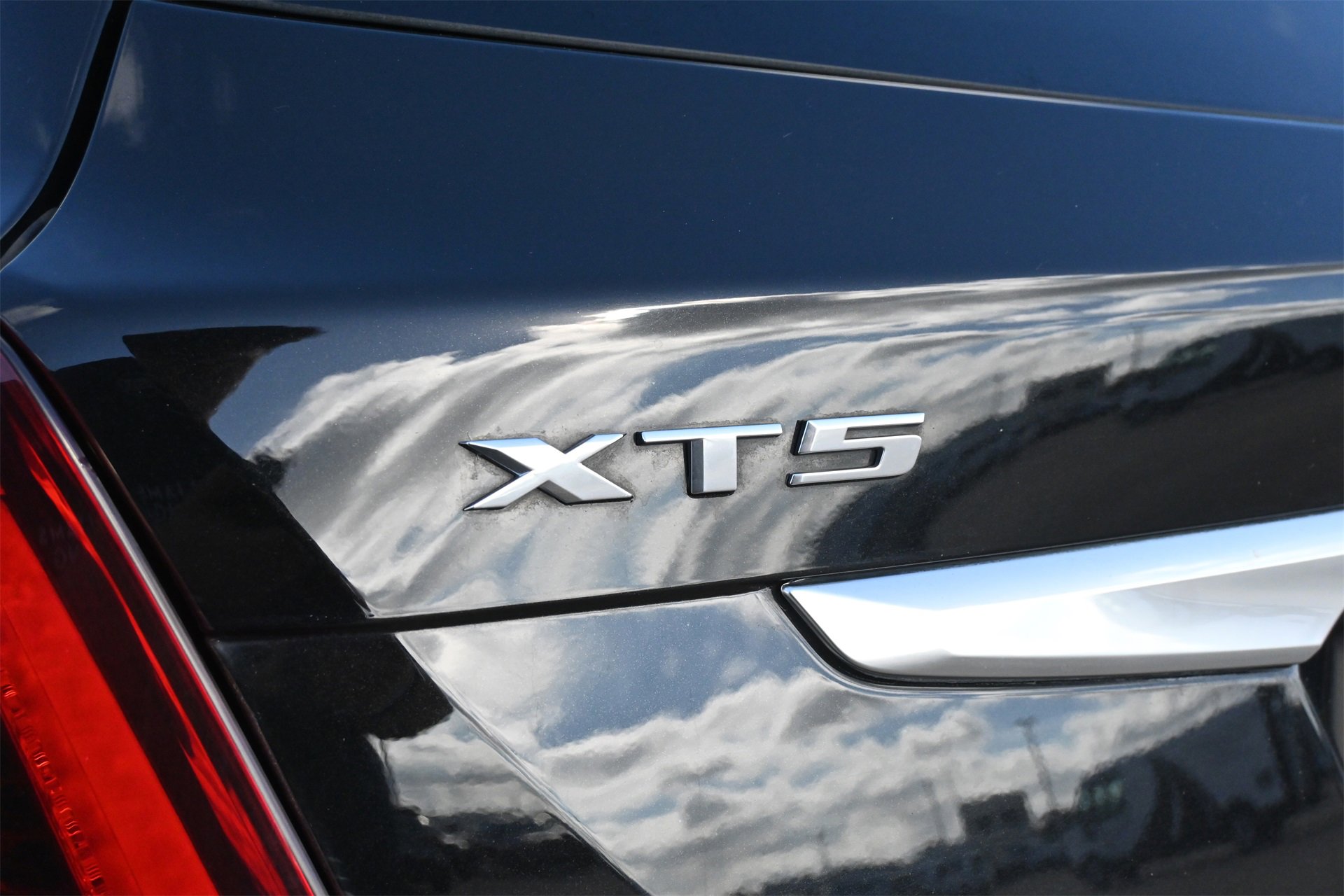 Used 2023 Cadillac XT5 Premium Luxury image 21