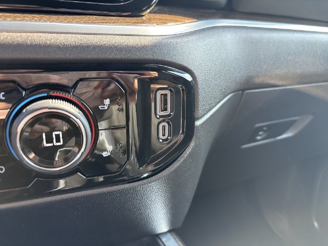 Certified 2025 Chevrolet Silverado 1500 LT Trail Boss w/ LT Trail Boss Premium Package AWD/4WD image 29