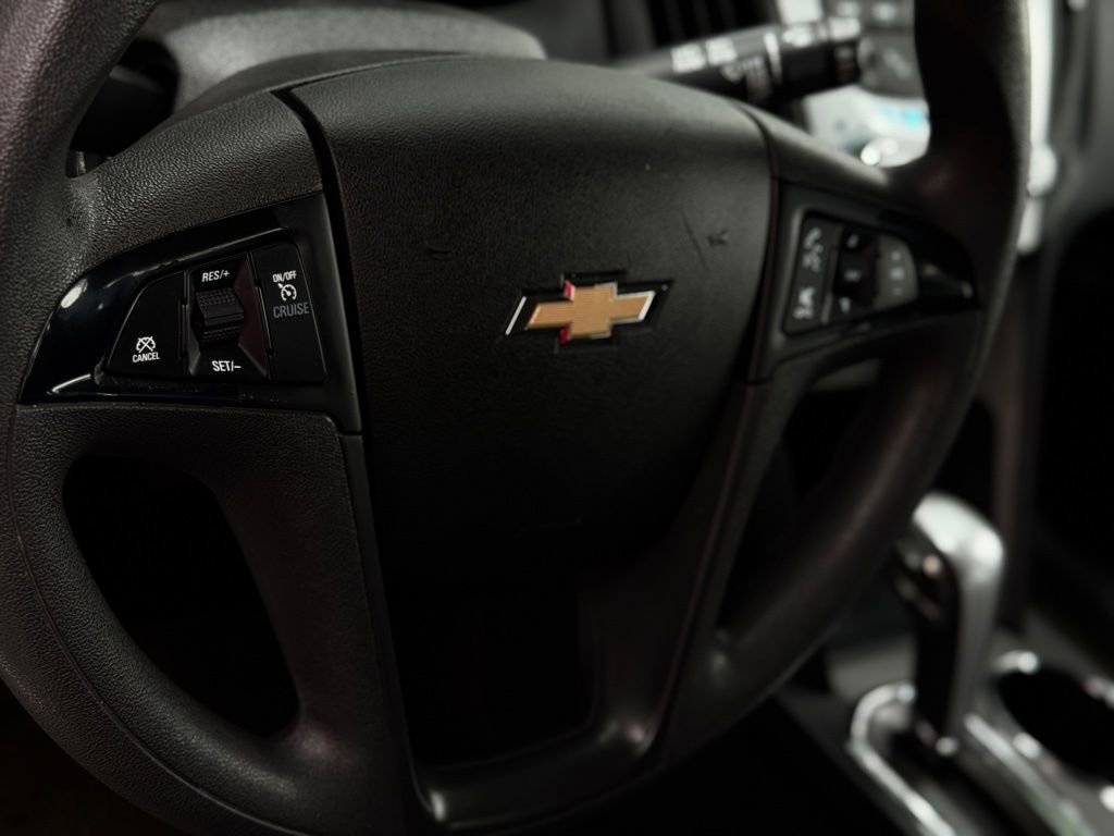 Used 2015 Chevrolet Equinox LS image 36