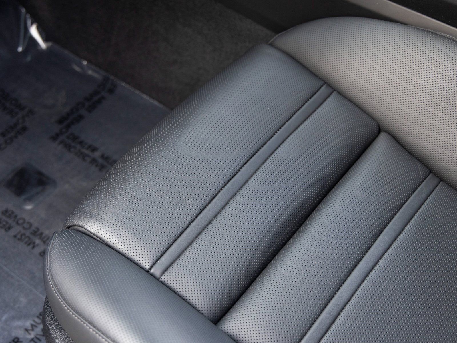 Certified 2025 Porsche Cayenne GTS image 32