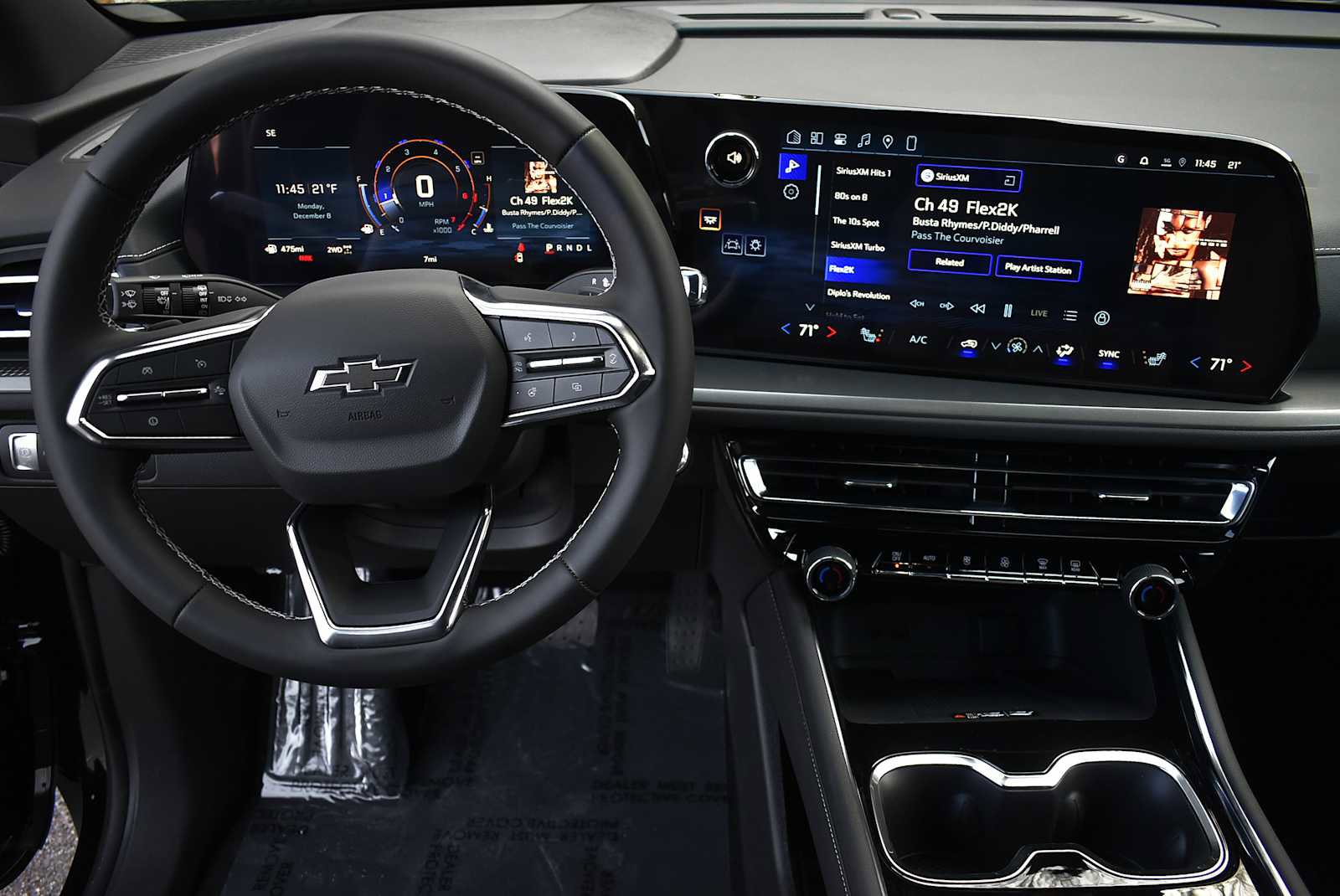 New 2026 Chevrolet Traverse LT w/ Midnight/Sport Edition image 13