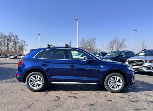 Used 2023 Audi Q5 2.0T Premium w/ Convenience Package image 11