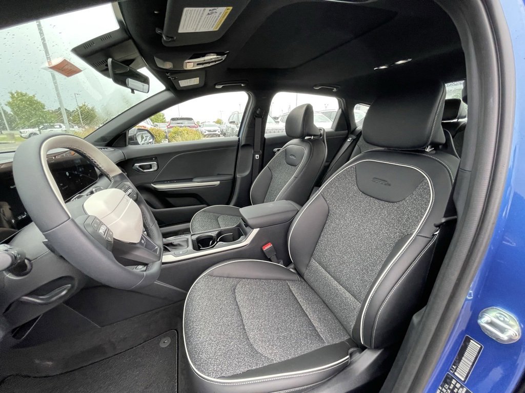 New 2025 Kia K4 GT-Line w/ GT-Line Sunroof Package image 21