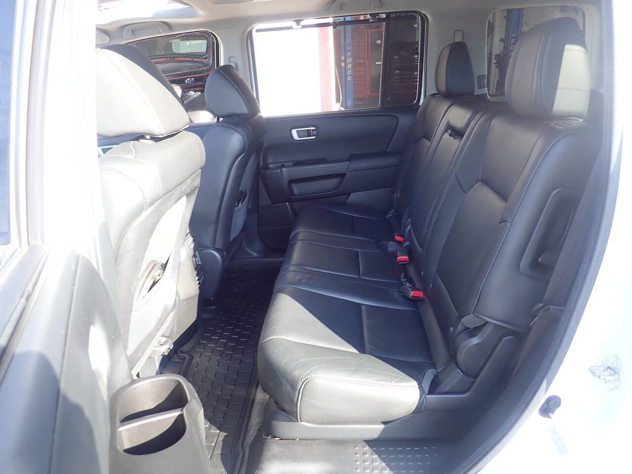 Used 2012 Honda Pilot Touring image 16
