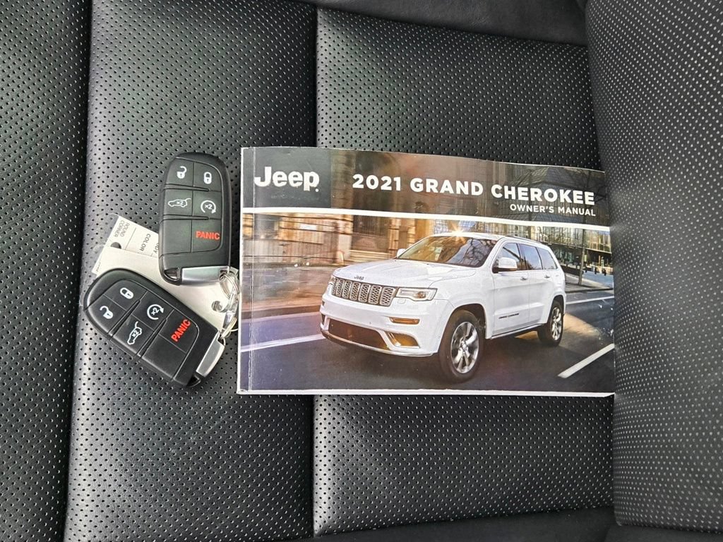 Used 2021 Jeep Grand Cherokee Limited w/ Quick Order Package 28K 80th AWD/4WD image 13