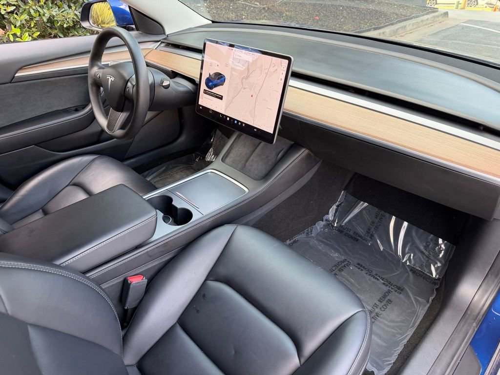 Used 2021 Tesla Model 3 Standard Range image 30