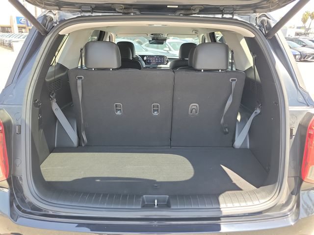 Used 2025 Hyundai Palisade SEL FWD image 29