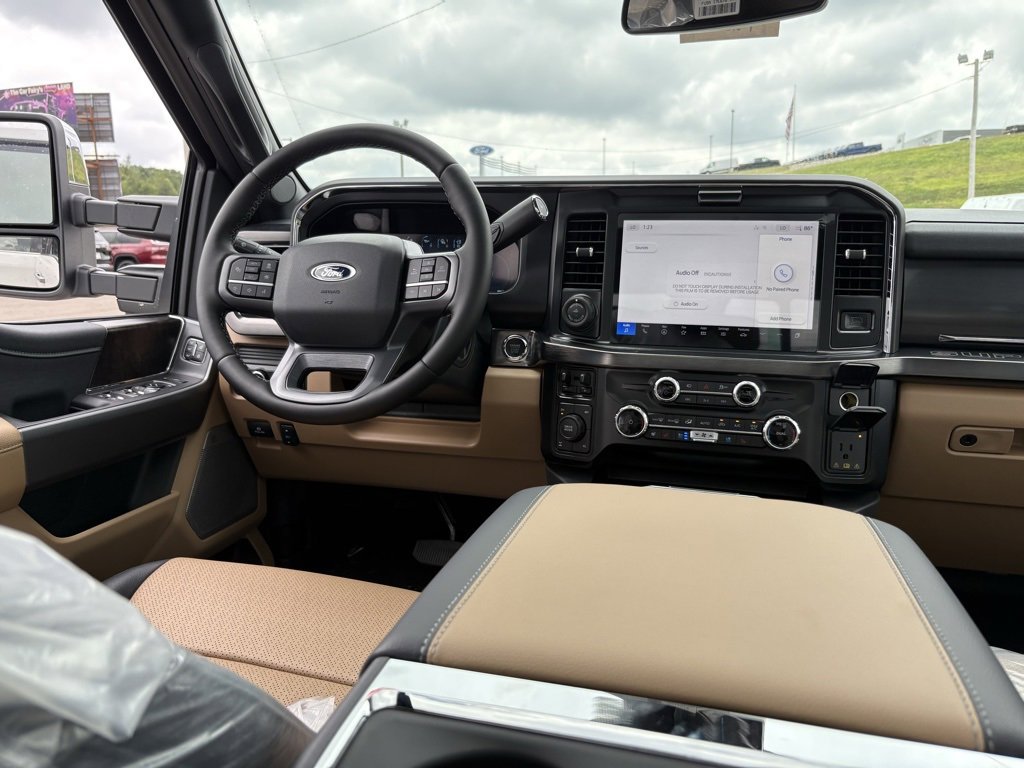 New 2026 Ford F350 Lariat w/ Lariat Premium Package image 32