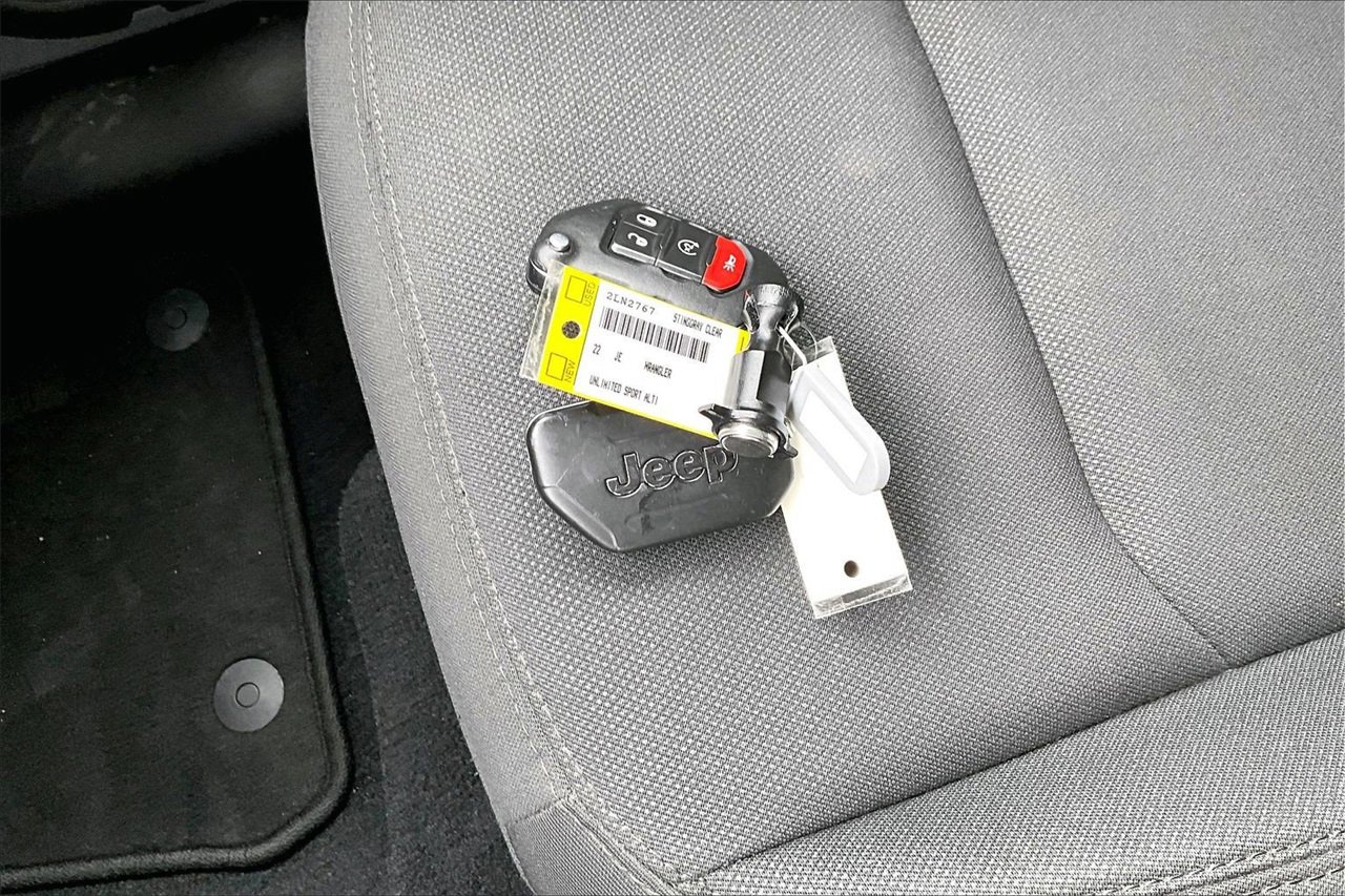 Certified 2022 Jeep Wrangler Unlimited Sport image 30